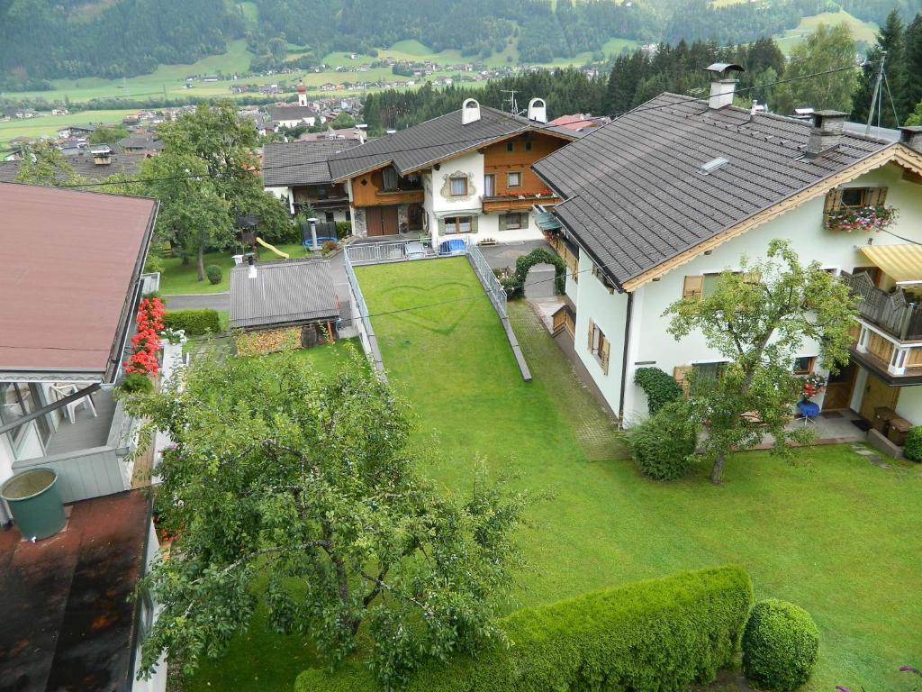 Gaestehaus Christoph Ried im Zillertal Exteriér fotografie