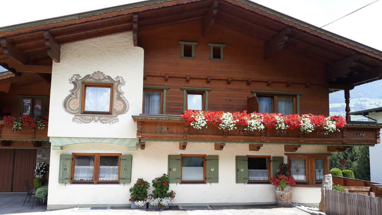 Gaestehaus Christoph Ried im Zillertal Exteriér fotografie